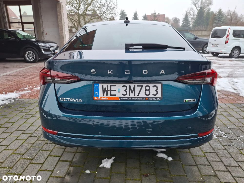 Skoda Octavia - 8