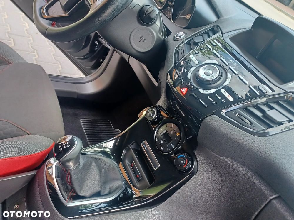 Ford Fiesta - 14