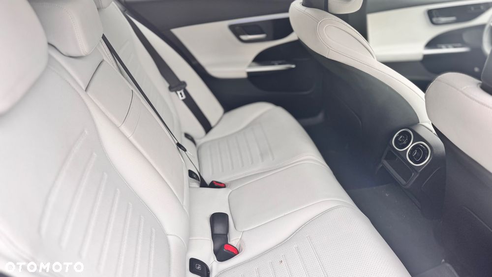 Mercedes-Benz Klasa C 220 d 9G-TRONIC - 10