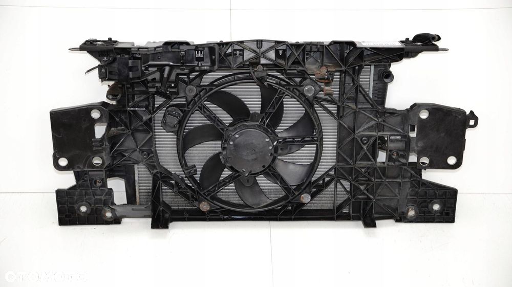 PAS PRZÓD PRZEDNI RENAULT MEGANE 3 III 08-12R 1.6B - 8