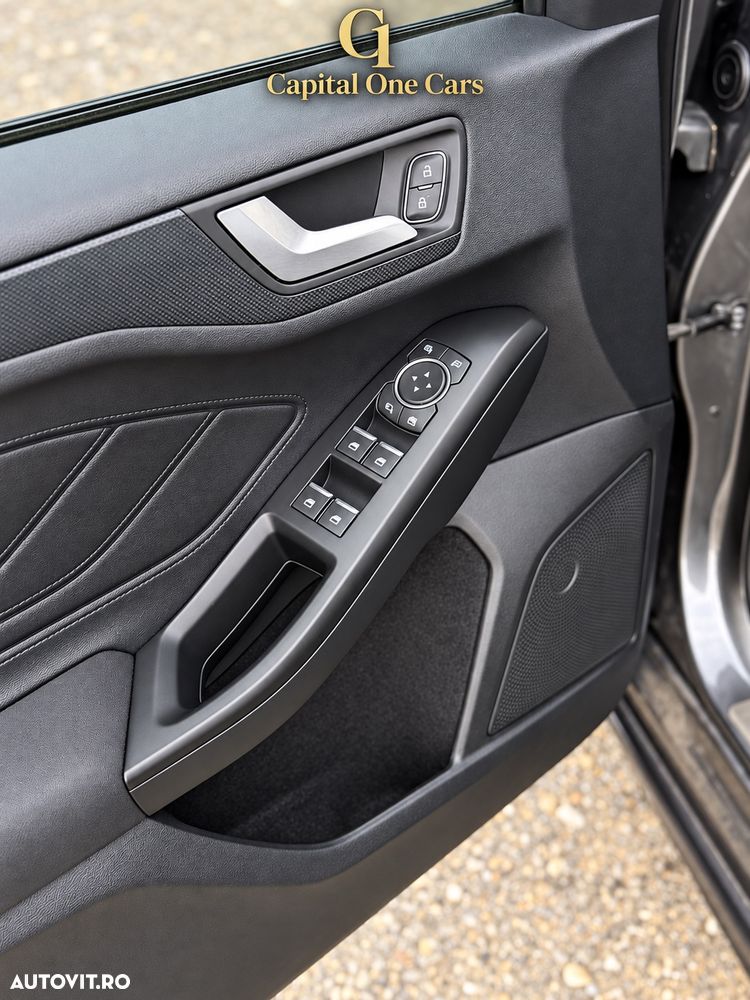 Ford Focus 1.5 EcoBoost ST-Line - 8
