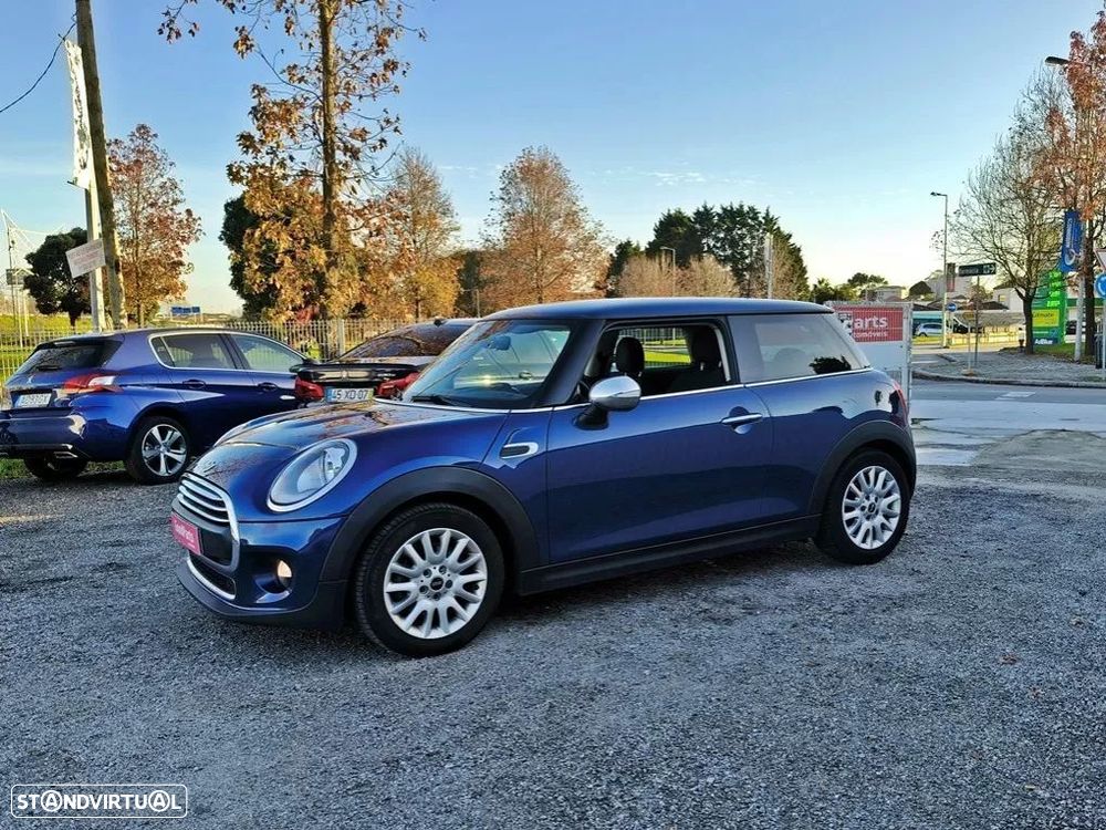 MINI 3 Portas One D - 8