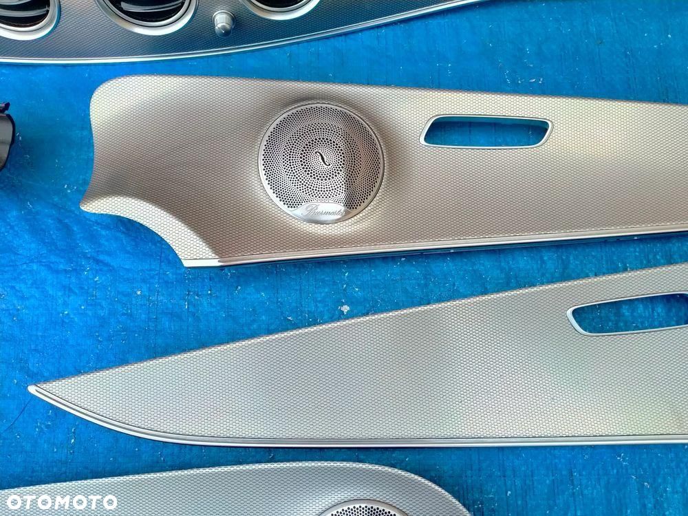 Mercedes W213 AMG Dekor Dekory BURMESTER Listwa Konsoli Drzwi Listwy Ozdobne AMBIENT - 8