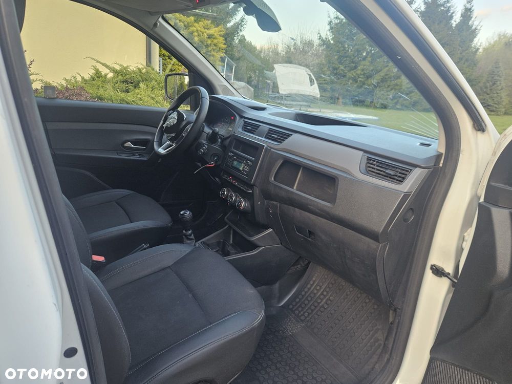 Renault Express - 17