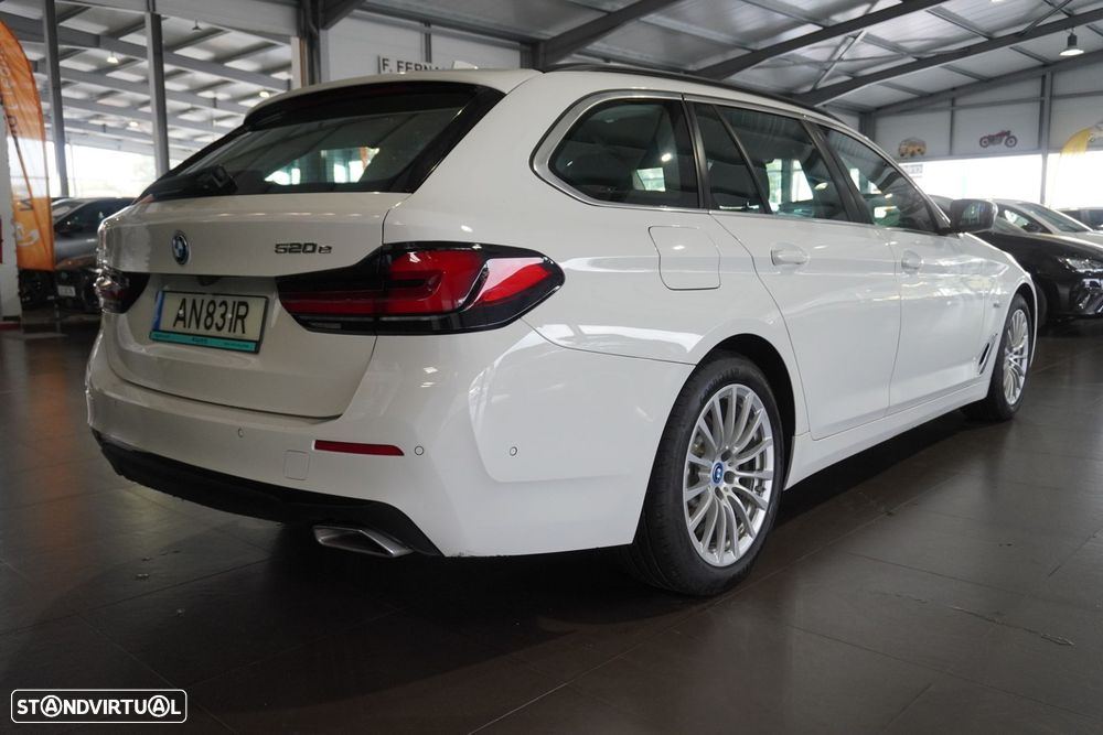 BMW 520 e Line Luxury - 5
