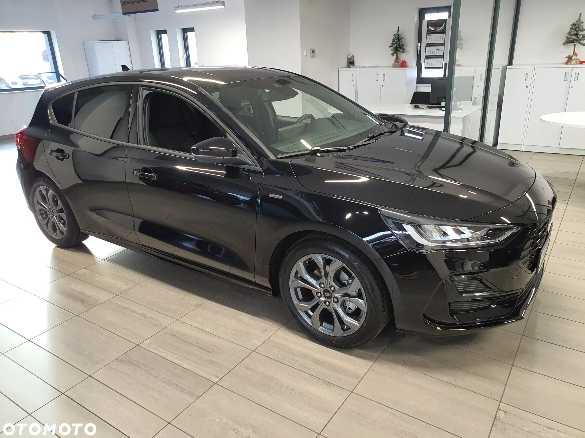 Ford Focus 1.0 EcoBoost ST-Line X - 4