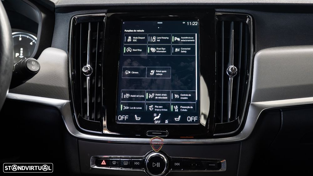 Volvo V90 2.0 B4 Momentum Plus Geartronic - 37