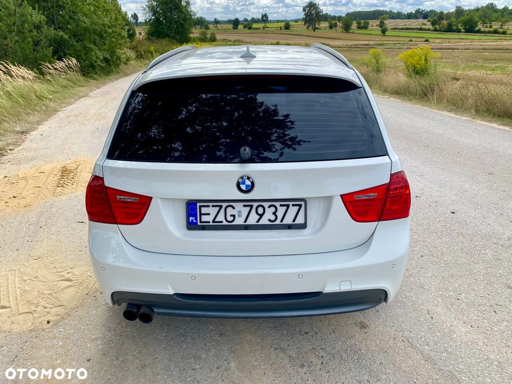 BMW Seria 3 330d DPF Edition Sport - 6
