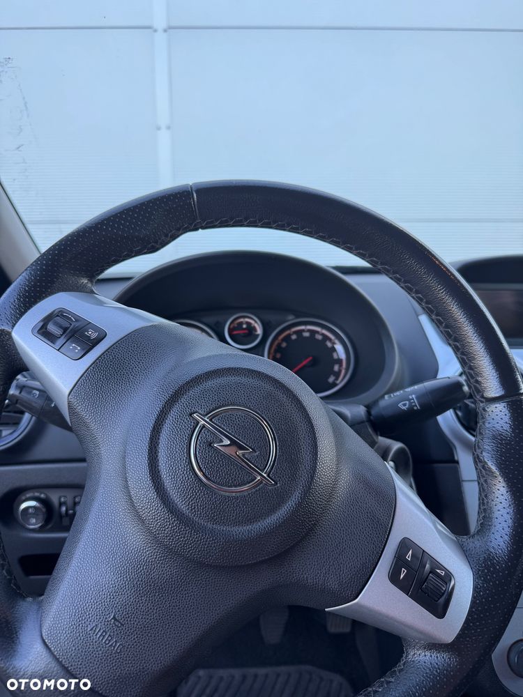 Opel Corsa - 7