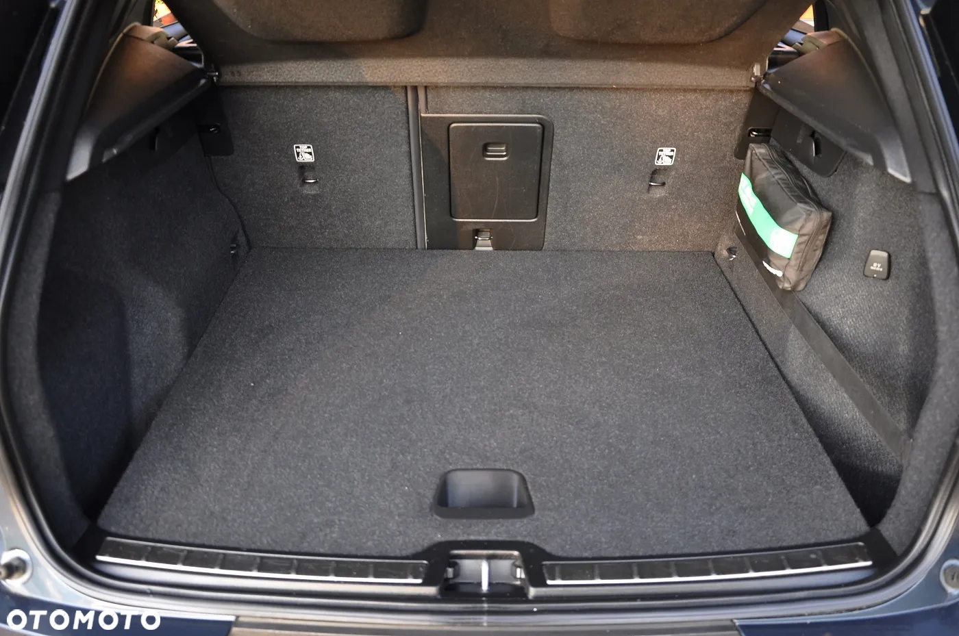 Volvo XC 40 - 26
