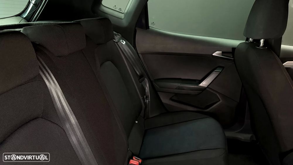 SEAT Arona 1.0 TSI FR - 42