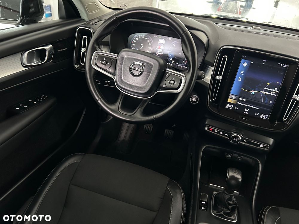 Volvo XC 40 D3 AWD RDesign - 19