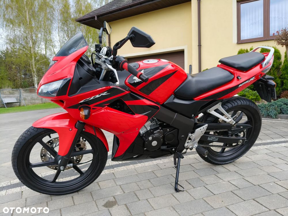 Honda CBR - 1