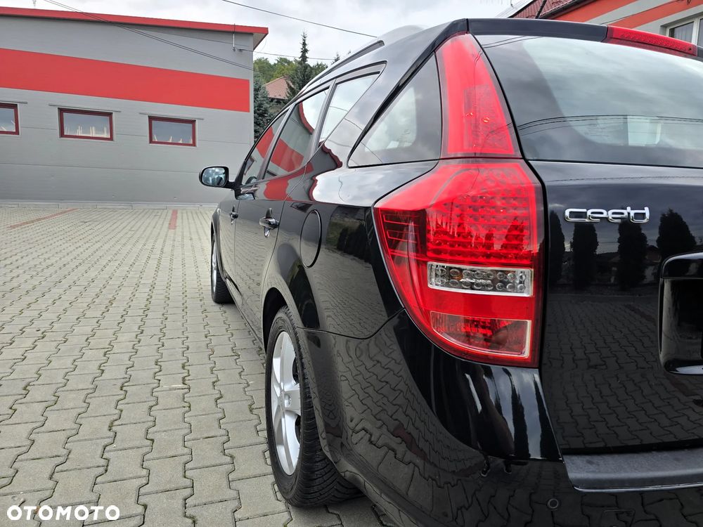 Kia Ceed 1.4 CVVT Spirit - 15
