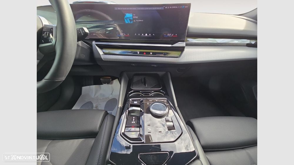 BMW i5 eDrive40 Pack Desportivo M - 13