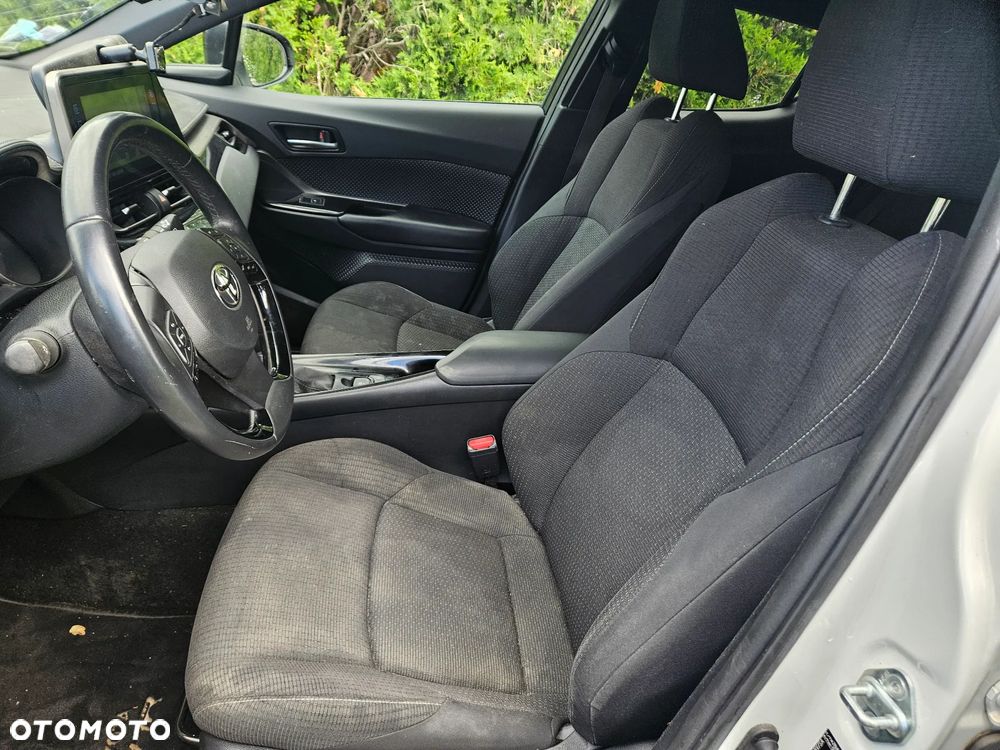 Toyota C-HR Style Selection - 11