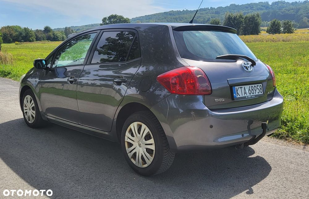 Toyota Auris - 3