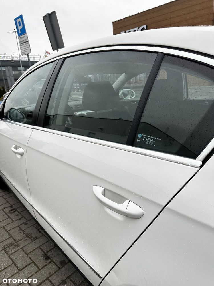 Volkswagen Passat 1.4 TSI Comfortline - 10