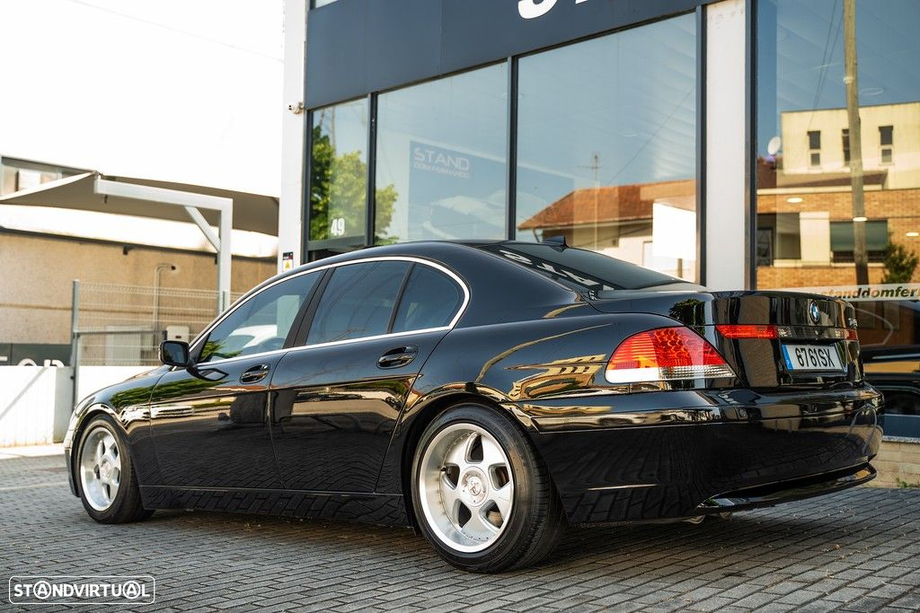 BMW 745 i LA - 8