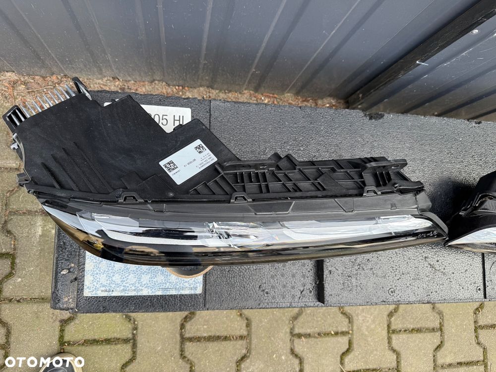 LAMPA LEWA PRAWA BMW G70 SWAROVSKI KOMPLET FABRYCZNIE NOWE - 2