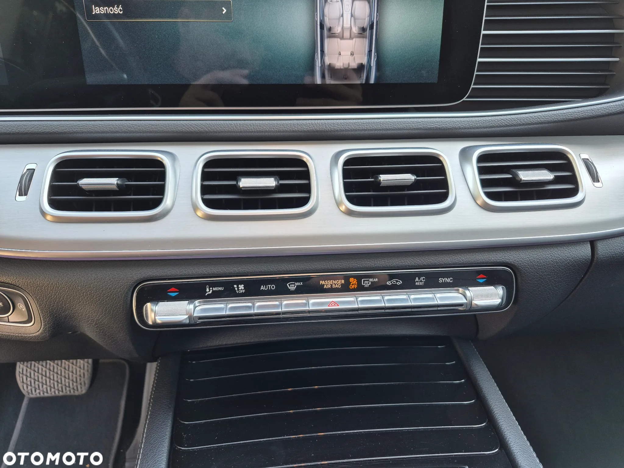 Mercedes-Benz GLE 300 d 4-Matic - 22