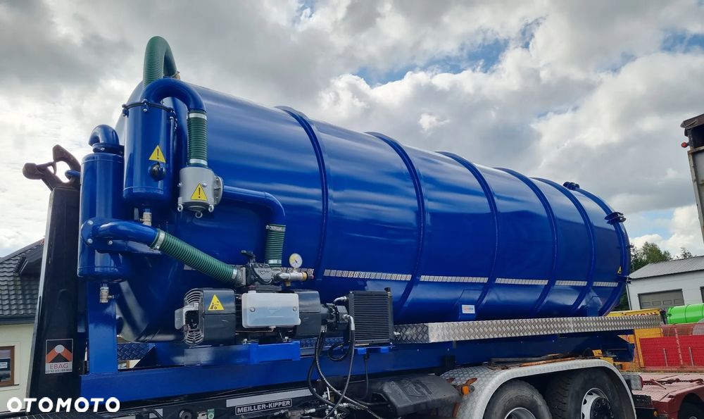 Beczka asenizacyjna nowa urządzenie hakowe - 2