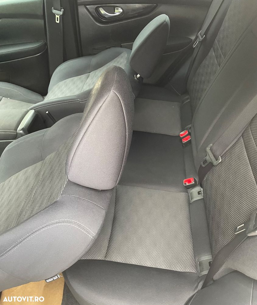 Nissan Qashqai 1.2 DIG-T TEKNA - 36