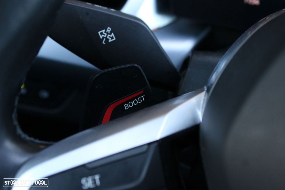 BMW iX1 xDrive30 Pack Desportivo M - 21