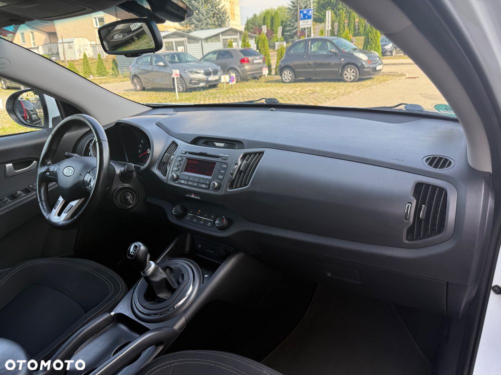 Kia Sportage 1.7 CRDI M 2WD - 29