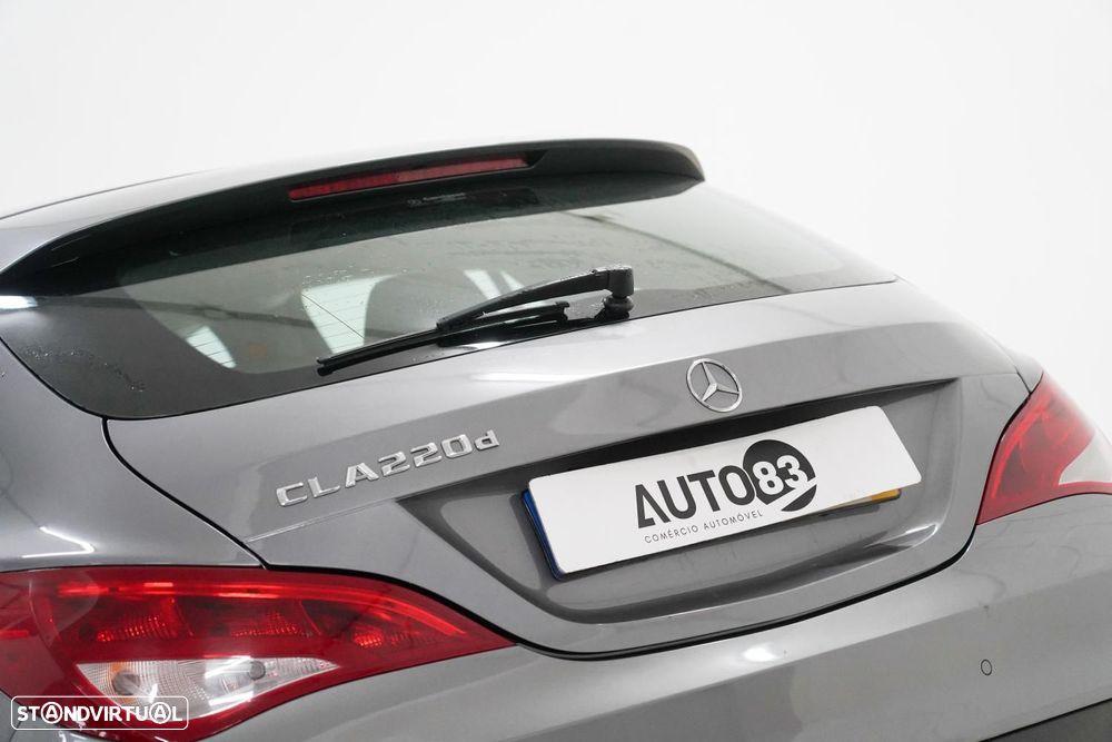 Mercedes-Benz CLA 220 d Shooting Brake Urban Aut. - 17