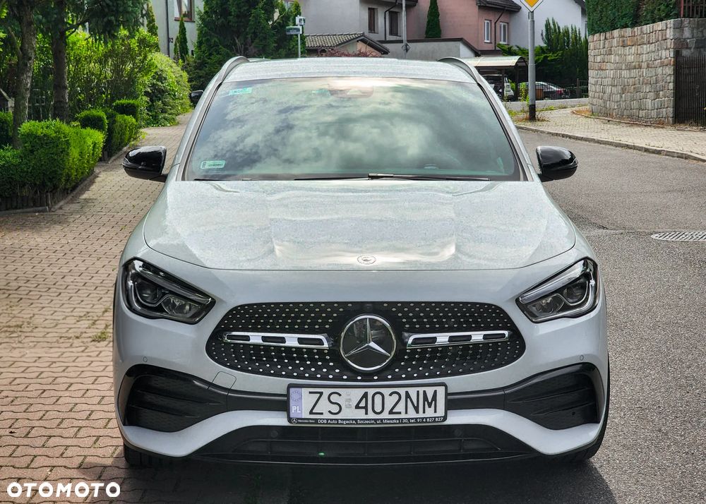 Mercedes-Benz GLA 200 AMG Line - 6