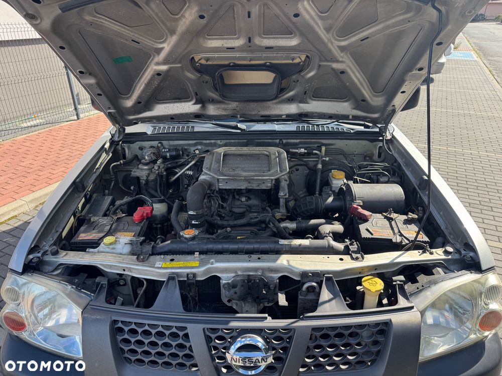 Nissan NP300 Pickup 2.5d DC Base - 16