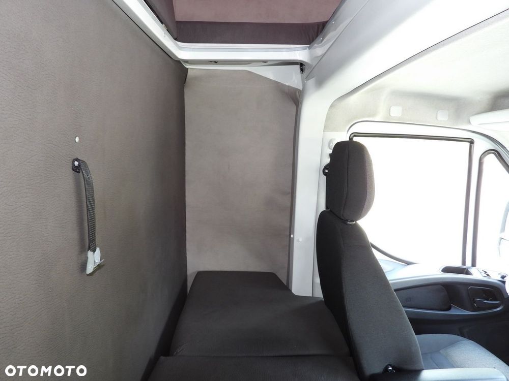 Iveco DAILY 35S18 PLANDEKA WINDA 8 PALET TEMPOMAT KLIMATYZACJA  180KM - 39