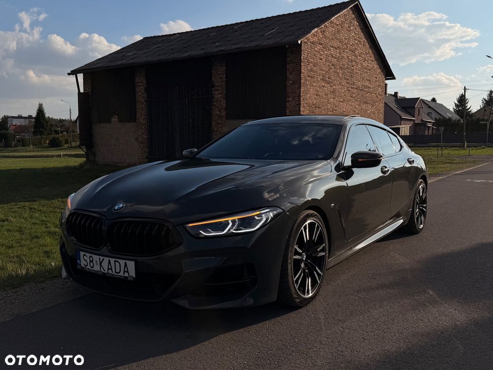 BMW Seria 8 - 21
