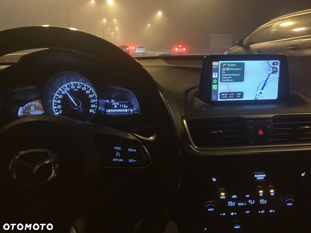 Mazda 3 2.0 Skyenergy i-Eloop - 23