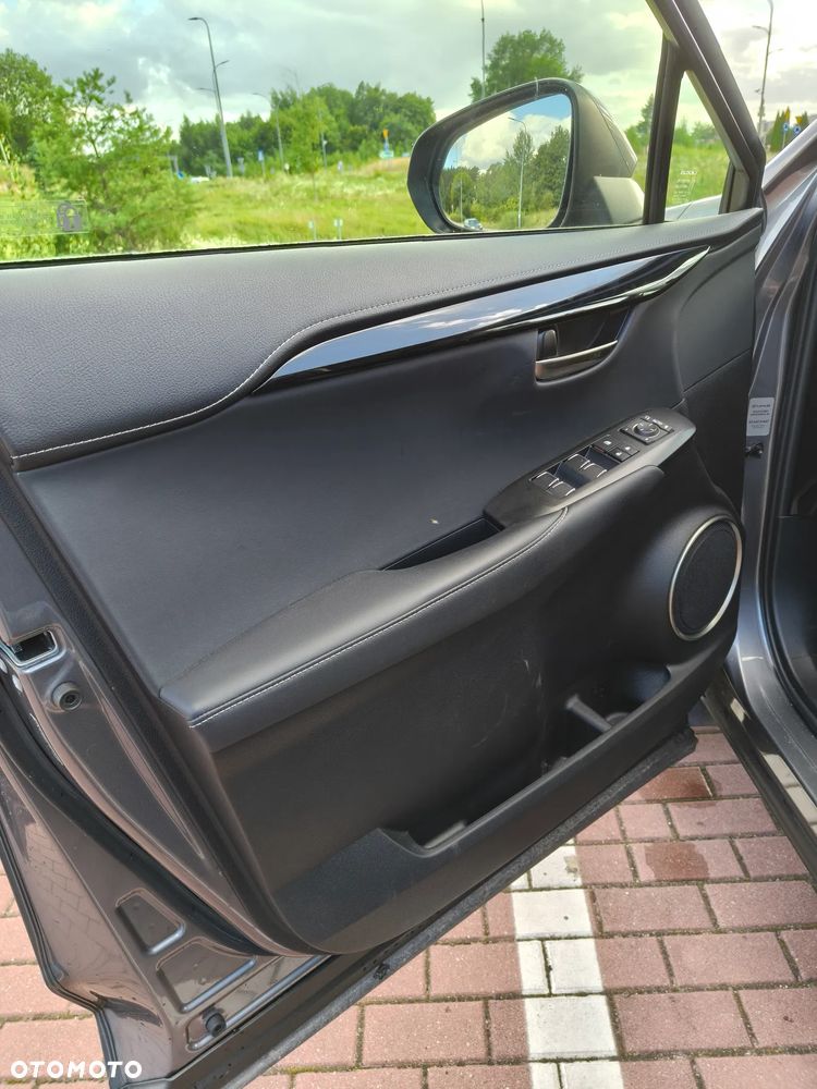 Lexus NX 300 GPF Elegance AWD - 35