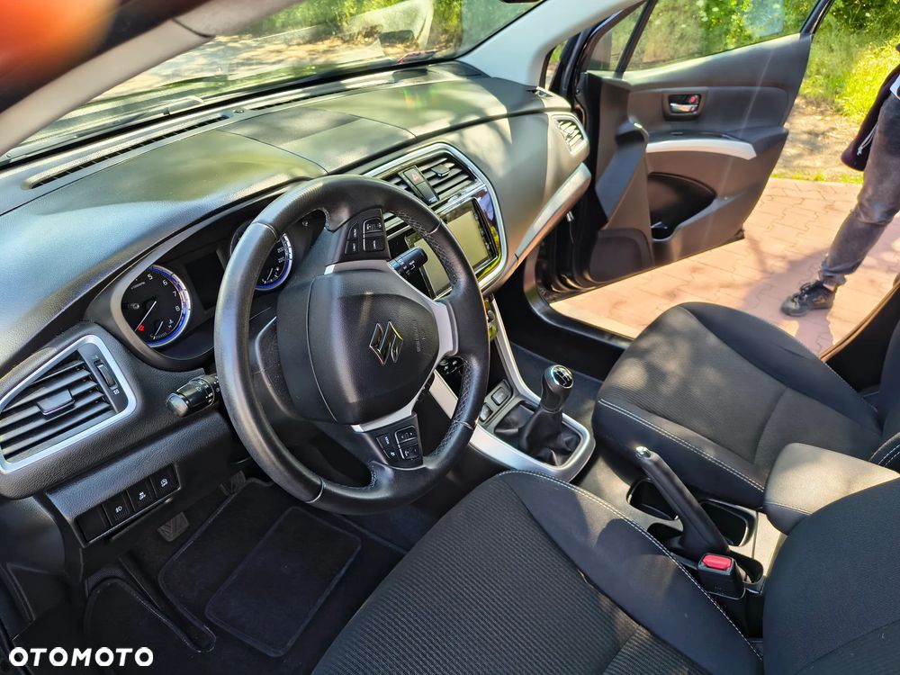 Suzuki SX4 S-Cross 1.0 T Comfort - 6