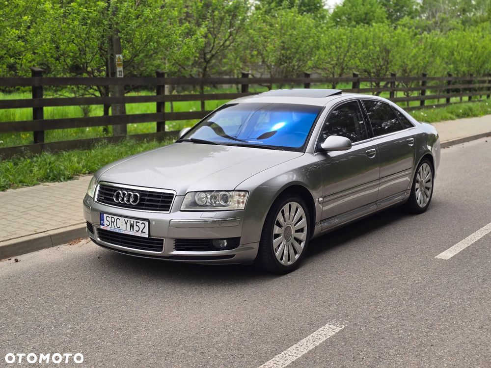Audi A8 4.2 Quattro - 11