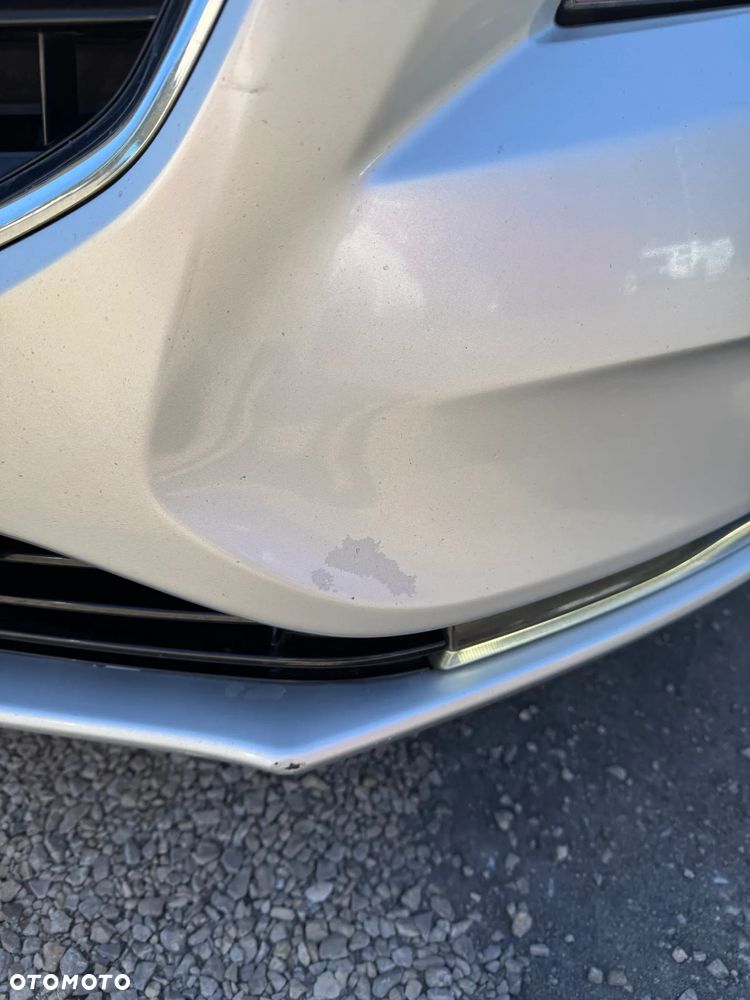 Volvo V40 D3 Kinetic - 24