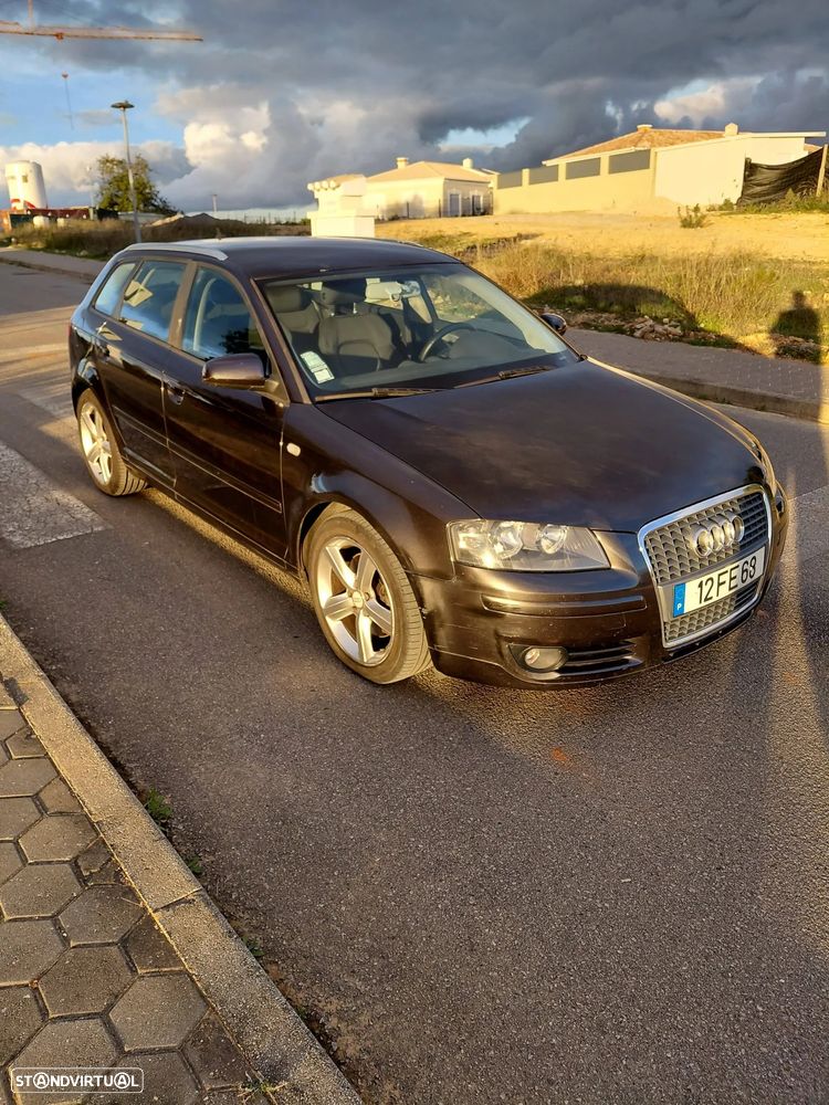Audi A3 Sportback 2.0 TDi Attraction - 2