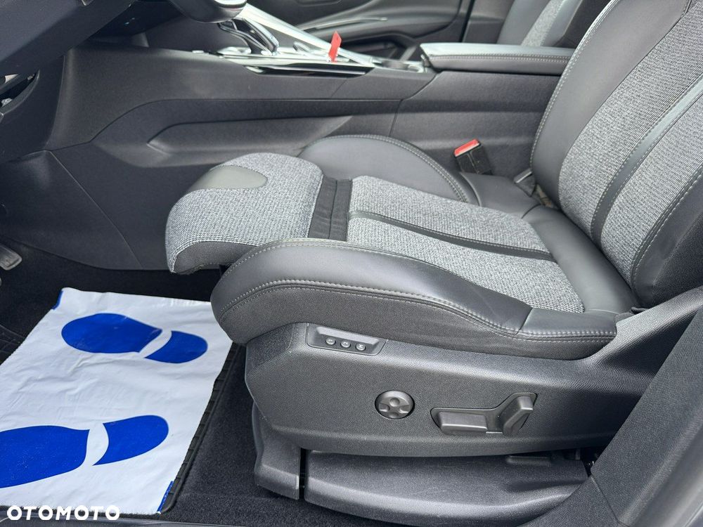 Peugeot 3008 Allure - 19