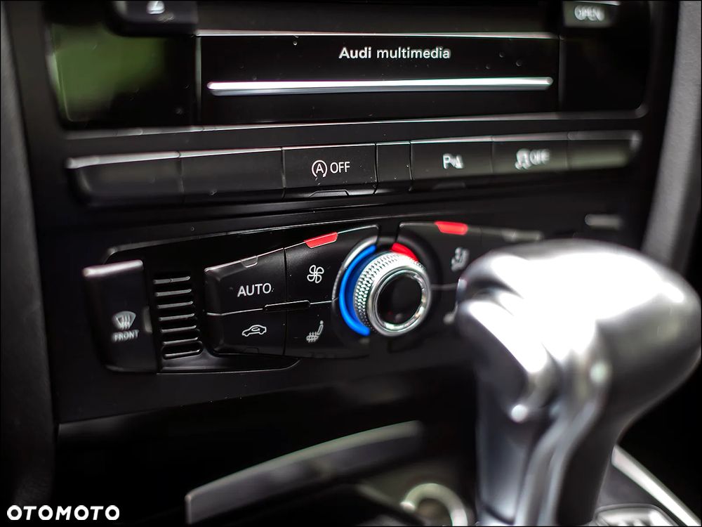 Audi A4 Limousine - 30