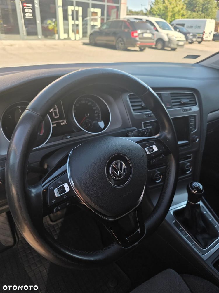 Volkswagen Golf VII 1.6 TDI BMT Trendline - 2