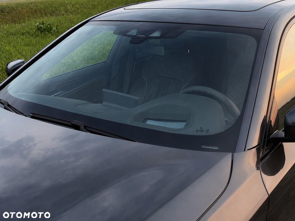 BMW Seria 5 540i M Sport sport - 21