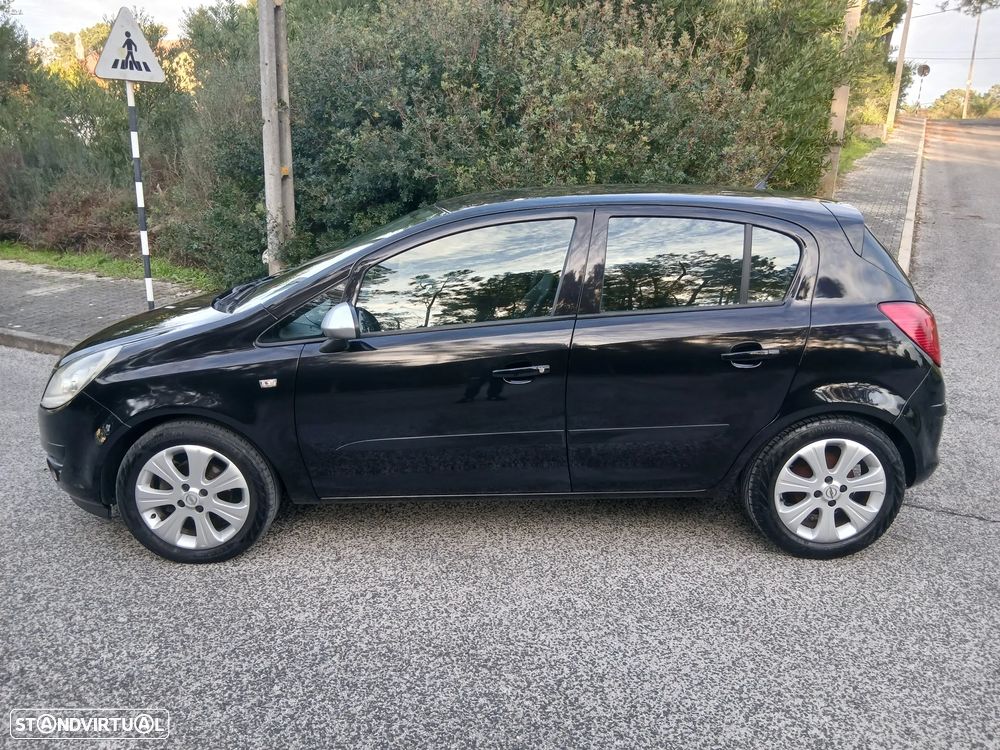 Opel Corsa 1.3 CDTi Enjoy EcoFLEX - 17