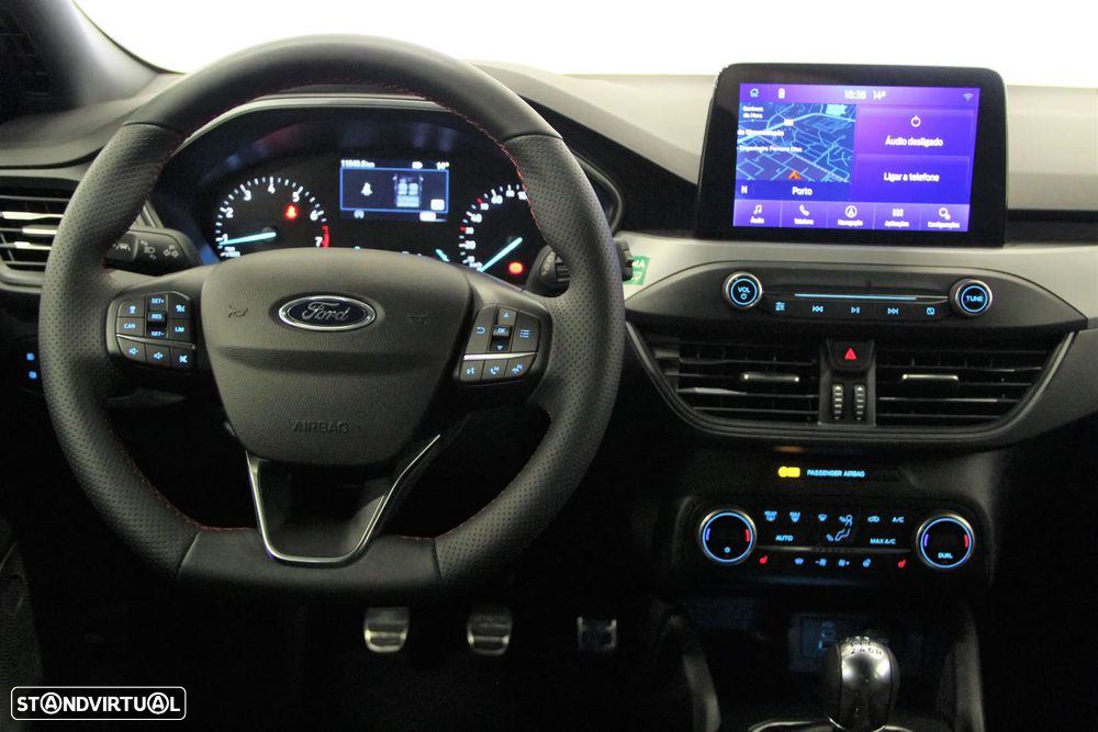 Ford Focus 1.0 EcoBoost MHEV ST-Line - 8