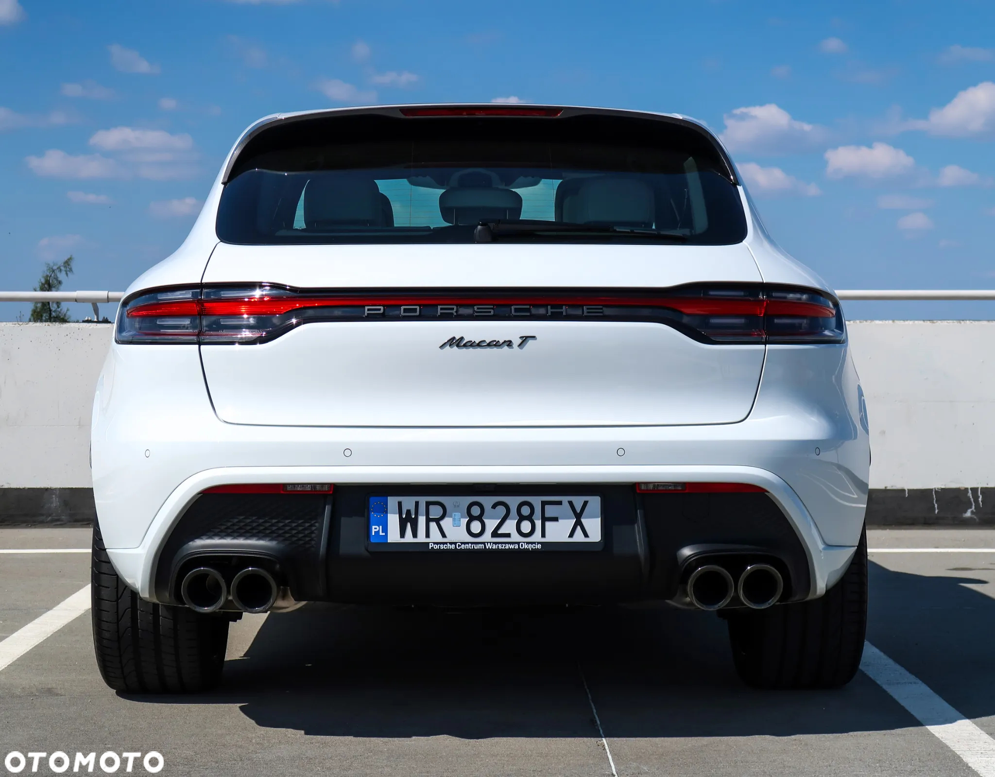 Porsche Macan T - 15