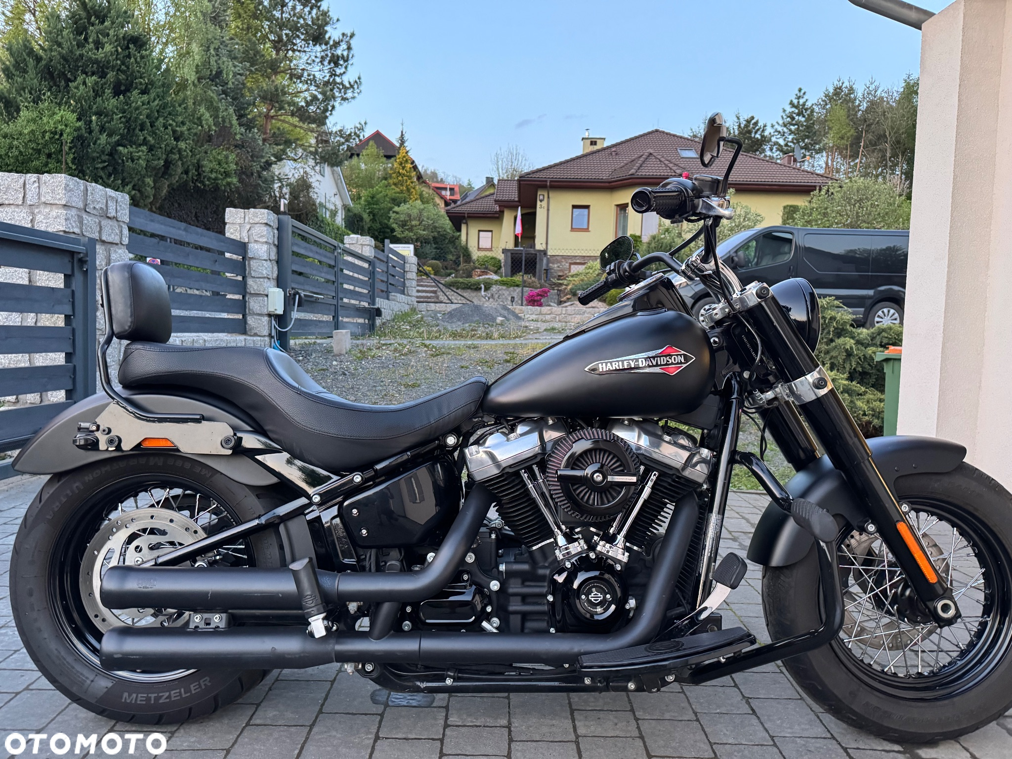 Harley-Davidson Softail Slim - 2
