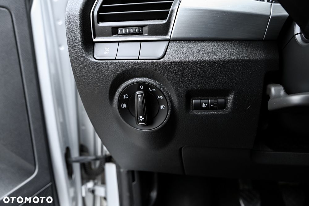 Skoda Fabia - 25