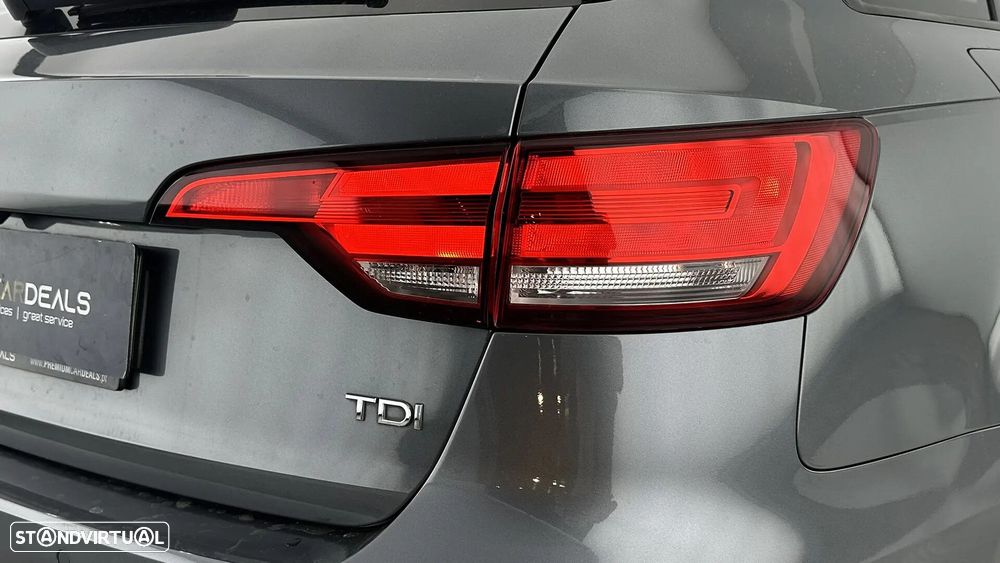 Audi A4 Avant 2.0 TDI Advance - 12
